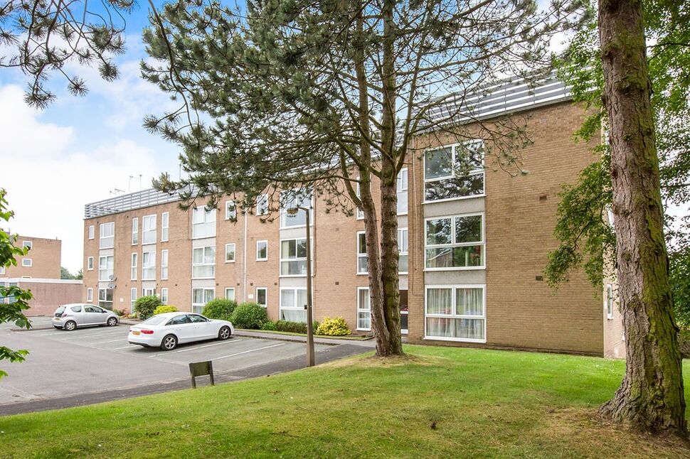 Main image of 1 bedroom Flat to rent, Linden Court, Macclesfield, Cheshire, SK10