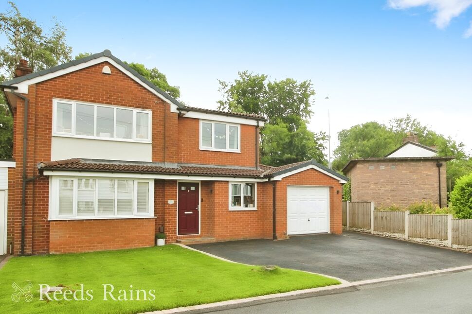 Main image of 4 bedroom Link Detached House for sale, Ecton Avenue, Macclesfield, Cheshire, SK10