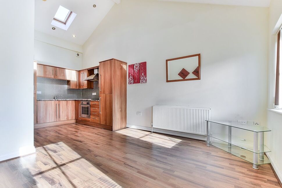 Kitchen / Living Room