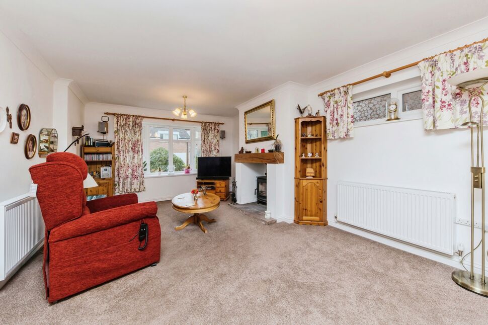 4 bedroom Detached House for sale, Arbour Crescent, Tytherington, SK10