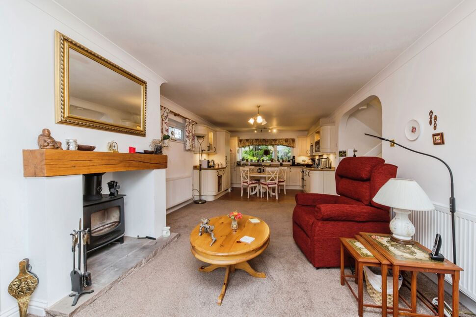 4 bedroom Detached House for sale, Arbour Crescent, Tytherington, SK10