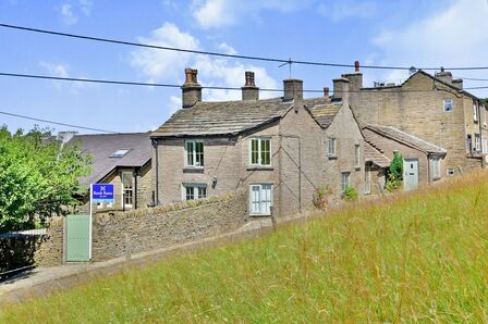 Church Lane, 6 bedroom Semi Detached House for sale, £475,000