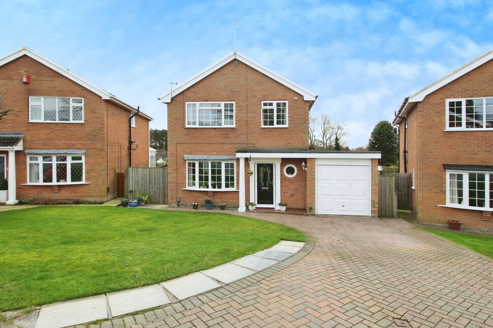 3 bedroom Detached House for sale, Badger Road, Tytherington, SK10 £520,000