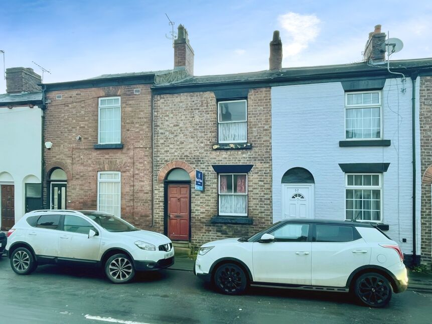 2 bedroom Mid Terrace House for sale, Coare Street, Macclesfield, SK10