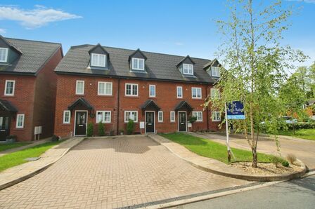 Properties for sale in Macclesfield, Cheshire
