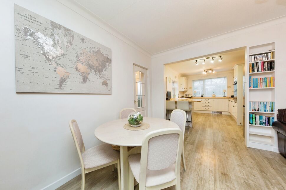 3 bedroom Detached House for sale, Badger Road, Tytherington, SK10 £