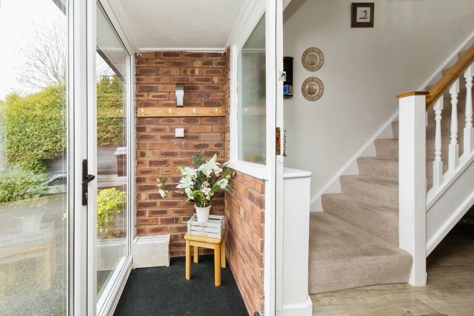 3 bedroom Detached House for sale, Badger Road, Tytherington, SK10 £