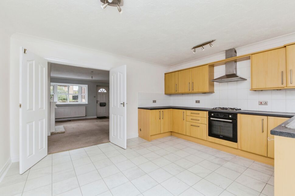 3 bedroom Semi Detached House for sale, Crompton Road, Macclesfield