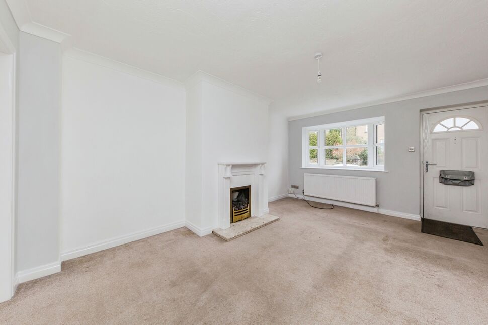 3 bedroom Semi Detached House for sale, Crompton Road, Macclesfield