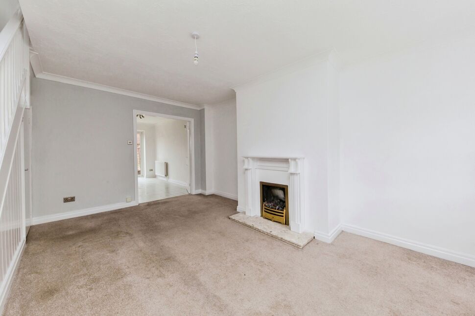 3 bedroom Semi Detached House for sale, Crompton Road, Macclesfield