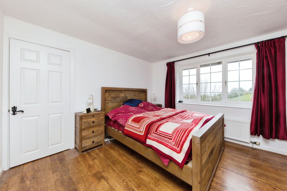 4 bedroom Detached House for sale, Ecton Avenue, Macclesfield, SK10 £