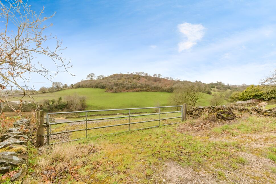 4 bedroom Detached House for sale, Ecton Avenue, Macclesfield, SK10 £