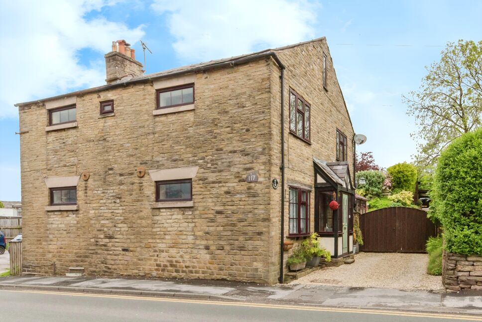 4 bedroom Detached House for sale, Broken Cross, Macclesfield, SK11 £480,000