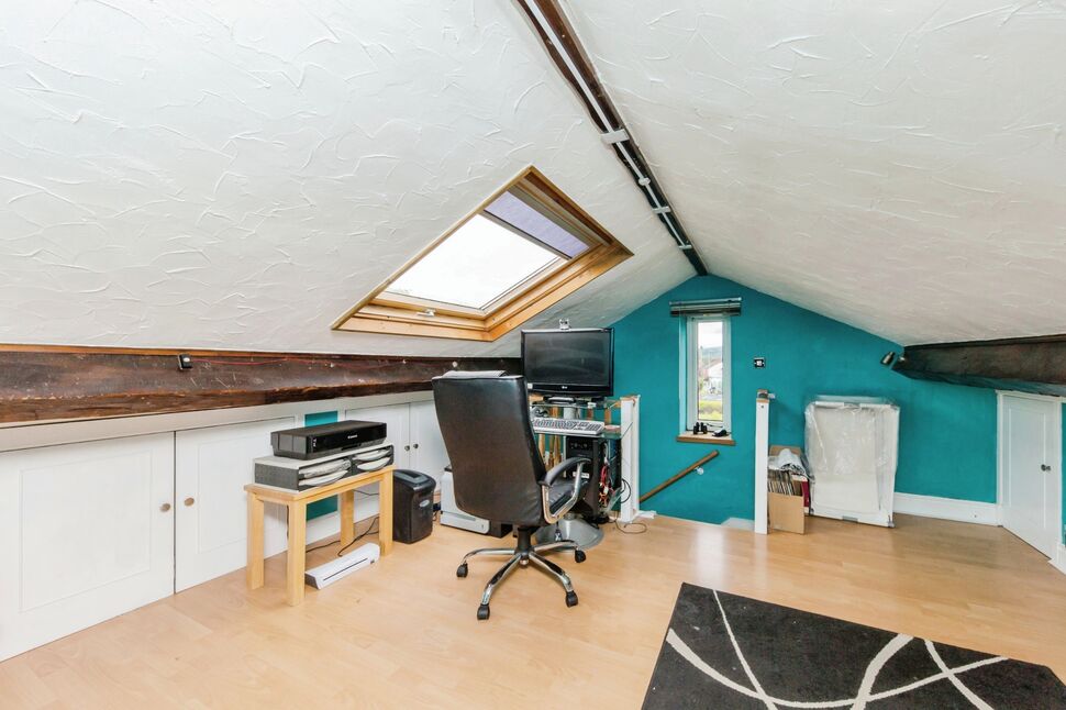 4 bedroom Detached House for sale, Broken Cross, Macclesfield, SK11 £480,000