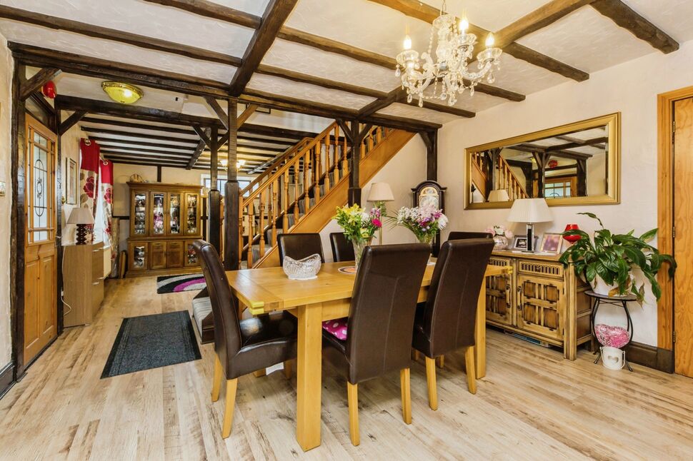 4 bedroom Detached House for sale, Broken Cross, Macclesfield, SK11 £480,000