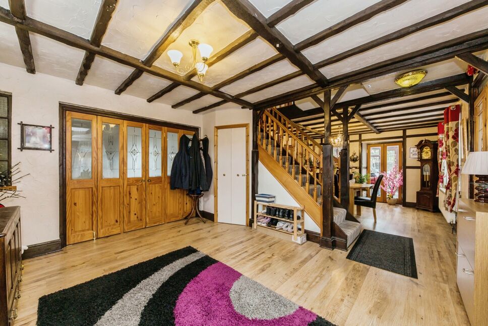 4 bedroom Detached House for sale, Broken Cross, Macclesfield, SK11 £