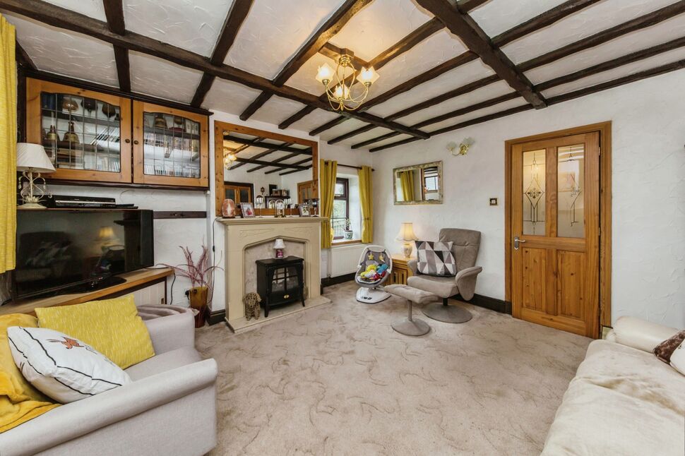 4 bedroom Detached House for sale, Broken Cross, Macclesfield, SK11 £