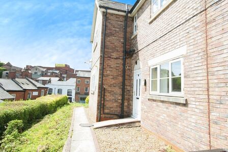 Church Street, 1 bedroom Flat to rent, &pound;695 pcm