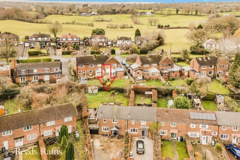 2 bedroom End Terrace House for sale