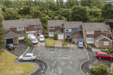 Rugby Drive, 4 bedroom End Terrace House for sale, £350,000