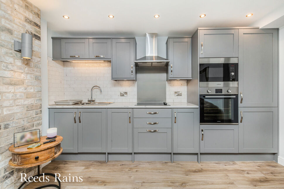 Living / Dining Kitchen