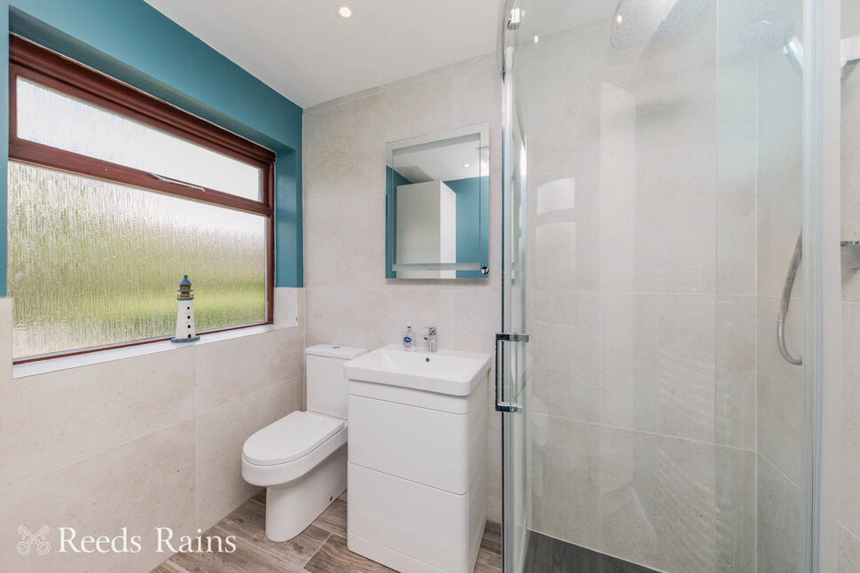 Shower Room / WC