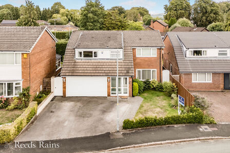 Brampton Avenue, 4 bedroom Detached House for sale, £525,000