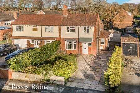 Whirley Road, 3 bedroom Detached House for sale, £350,000