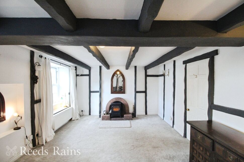 Lounge / Dining Room