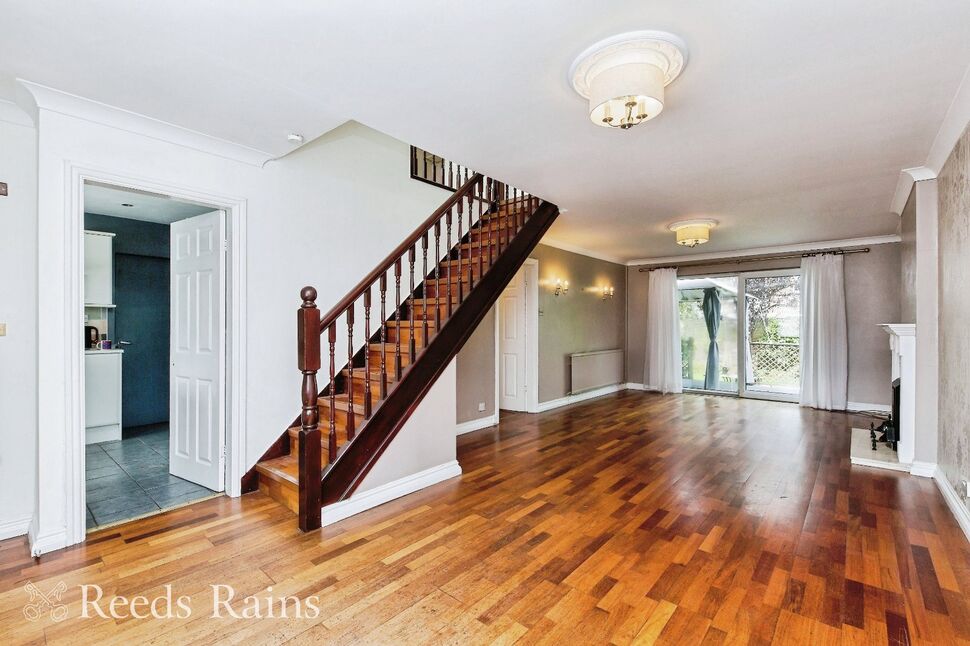 Lounge / Dining Room