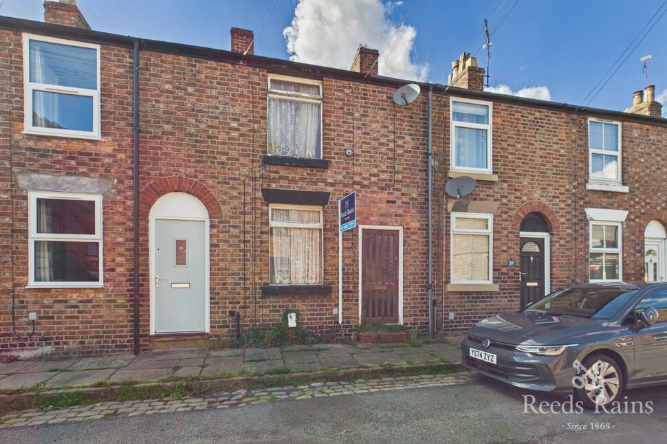 Main image of 2 bedroom Mid Terrace House for sale, South Park Road, Macclesfield, Cheshire, SK11