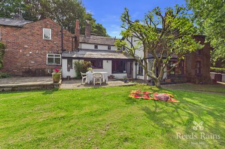 Dark Lane, 5 bedroom Semi Detached House to rent, &pound;6,000 pcm