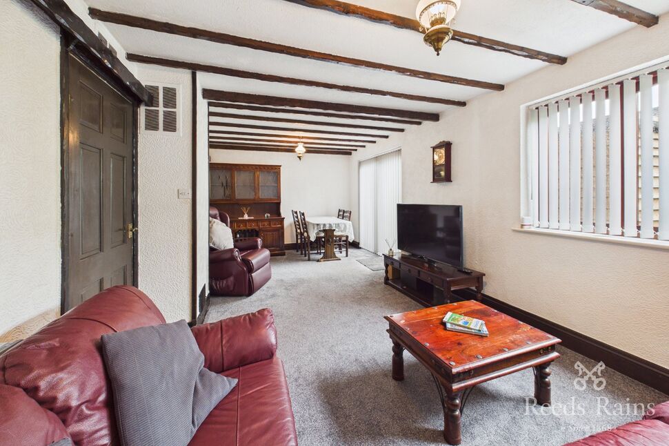 Dining Lounge