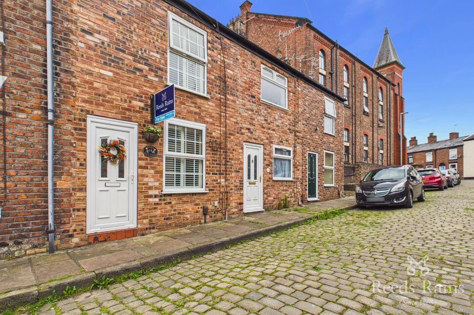 Main image of 2 bedroom Mid Terrace House for sale, Blackshaw Street, Macclesfield, Cheshire, SK11