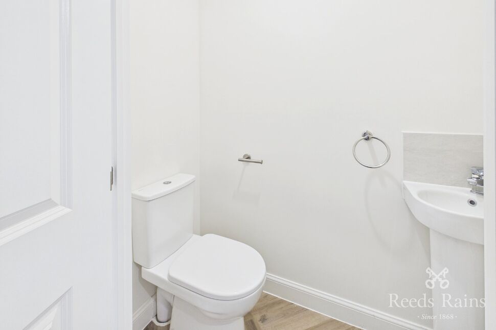 Cloakroom / WC