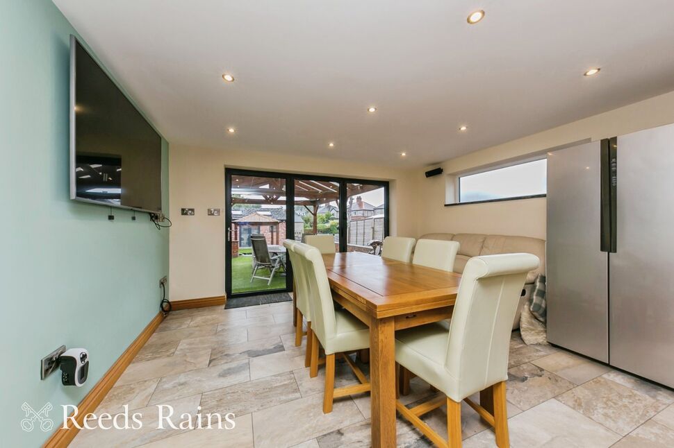 Dining / Family Room