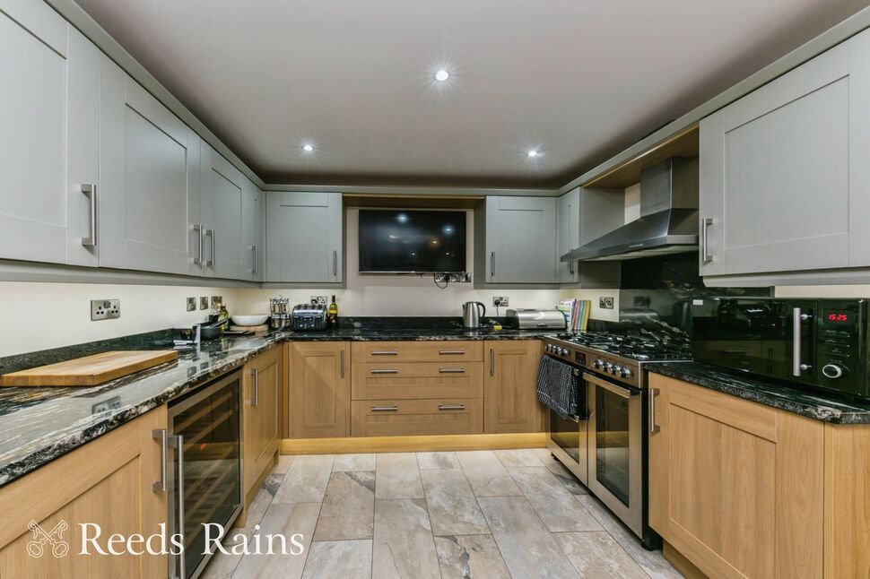 Breakfast Kitchen