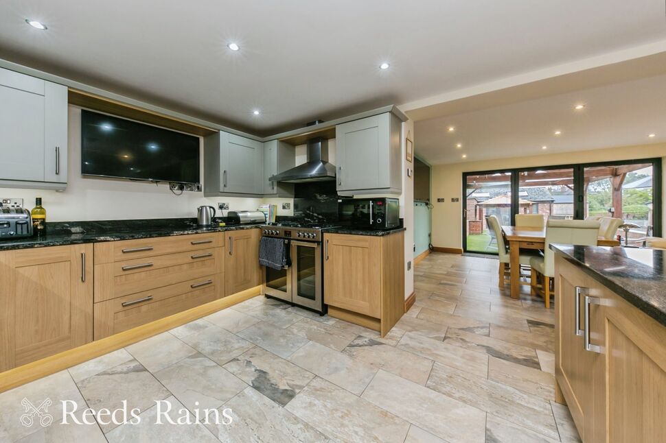 Breakfast Kitchen