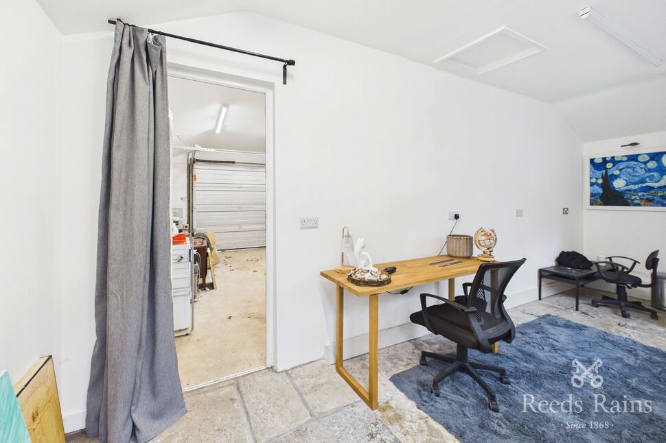 Studio / Office