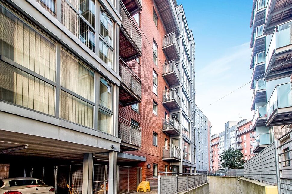 Main image of 2 bedroom Flat to rent, City Road East, Manchester, M15