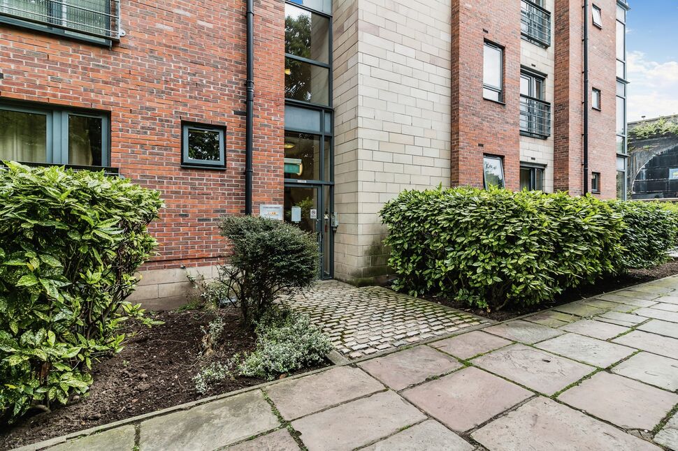 Main image of 1 bedroom  Flat to rent, Collier Street, Manchester, Greater Manchester, M3