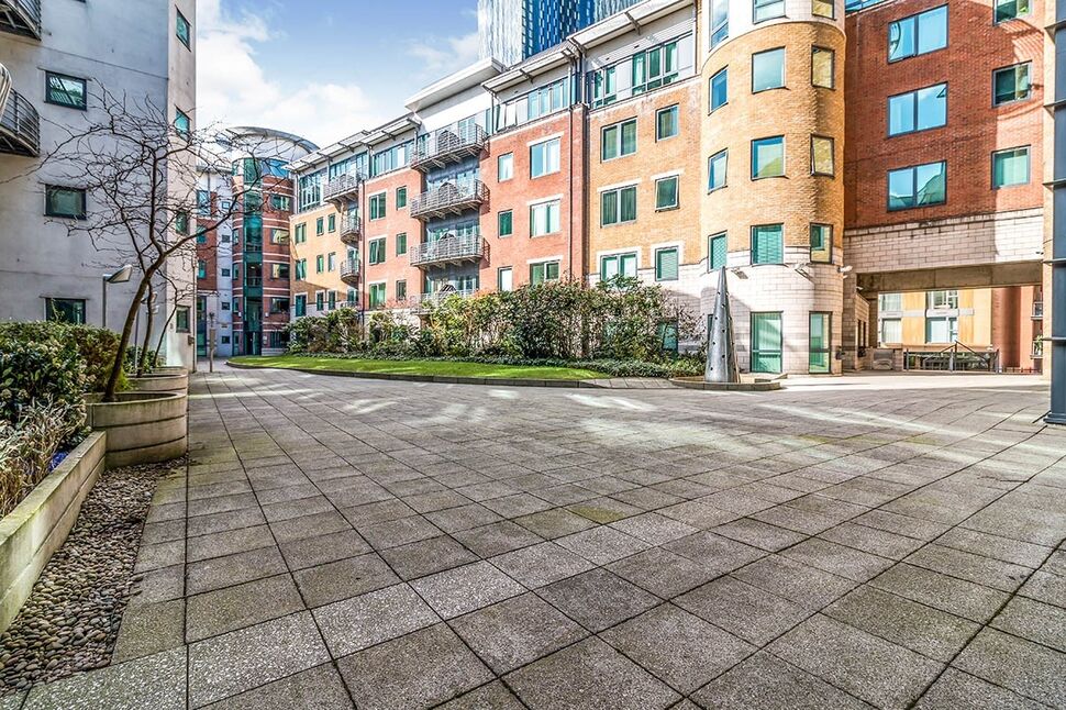 Main image of 2 bedroom Flat to rent, City Road East, Manchester, Greater Manchester, M15