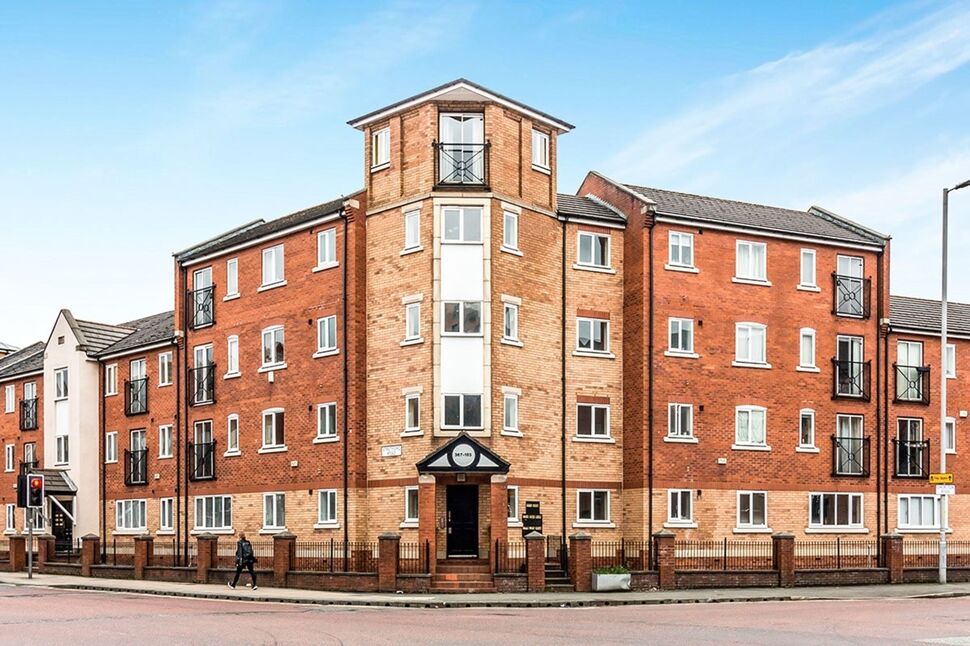 Main image of 2 bedroom Flat to rent, Stretford Road, Manchester, M15