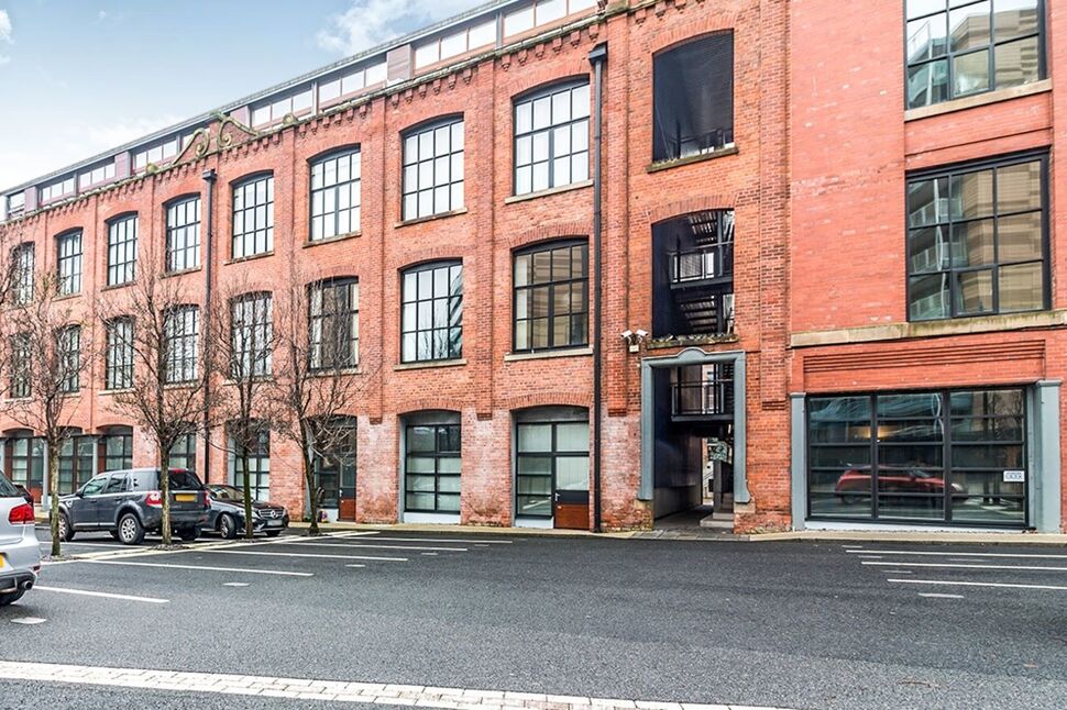 Main image of 2 bedroom Flat to rent, Hulme Hall Road, Manchester, Greater Manchester, M15