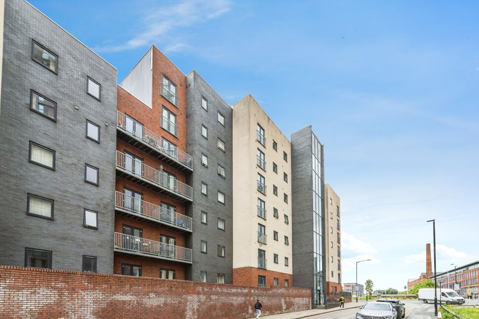 Main image of 3 bedroom Flat to rent, Chapeltown Street, Manchester, Greater Manchester, M1