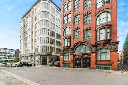 2 bedroom  Flat to rent