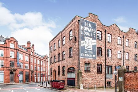 Ducie Street, 2 bedroom  Flat to rent, £1,300 pcm