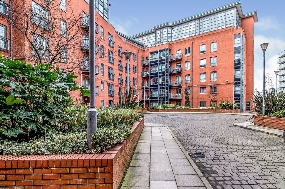 Main image of 2 bedroom Flat to rent, Ellesmere Street, Manchester, Greater Manchester, M15
