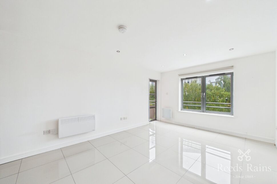 Main image of 2 bedroom Flat to rent, Naples Street, Manchester, Greater Manchester, M4