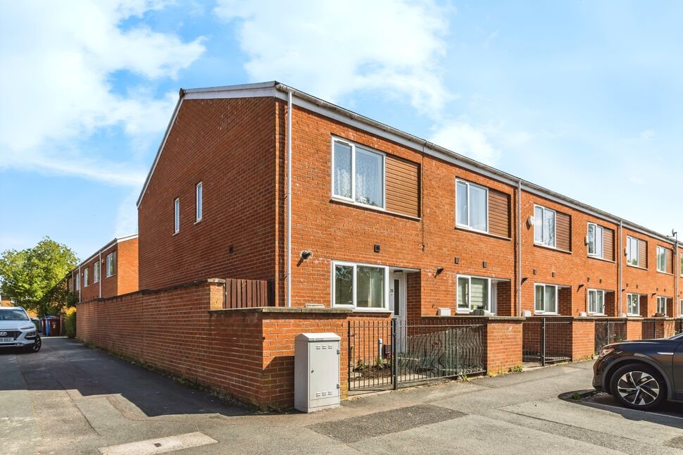 Main image of 2 bedroom End Terrace House to rent, Sparrow Street, Manchester, Greater Manchester, M13